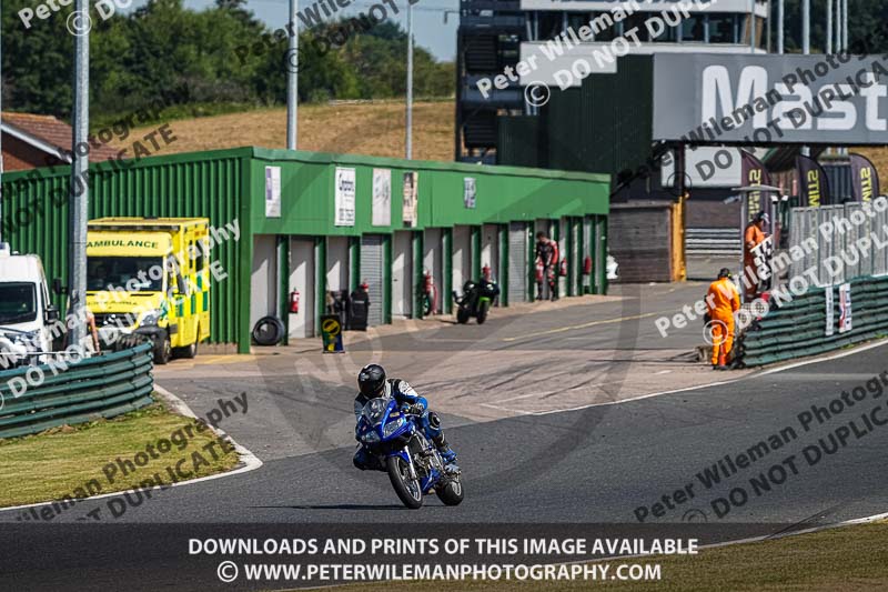 enduro digital images;event digital images;eventdigitalimages;mallory park;mallory park photographs;mallory park trackday;mallory park trackday photographs;no limits trackdays;peter wileman photography;racing digital images;trackday digital images;trackday photos